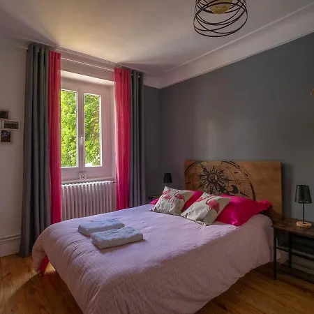 Les Bartavelles Bed & Breakfast *
